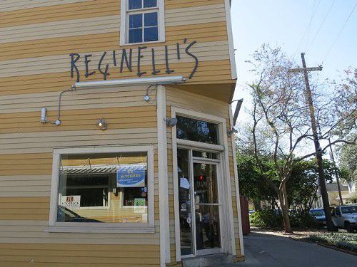 Reginelli’s crosses the street_lowres (copy)